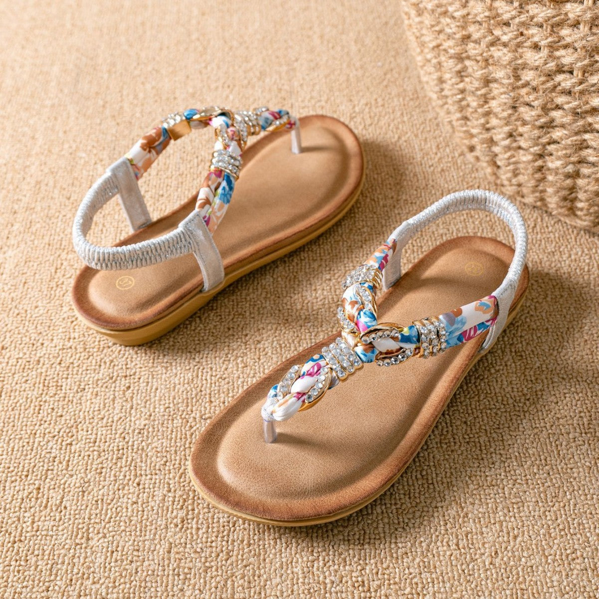 Summer women's soft sole round toe large size sandals